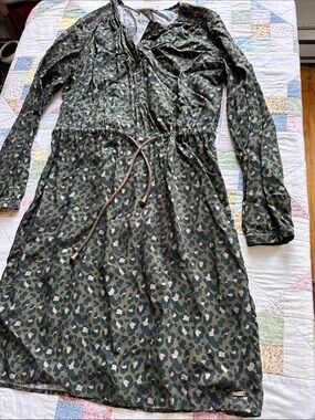 P—Olive Green Leopard Print Drawstring Shirt Dress